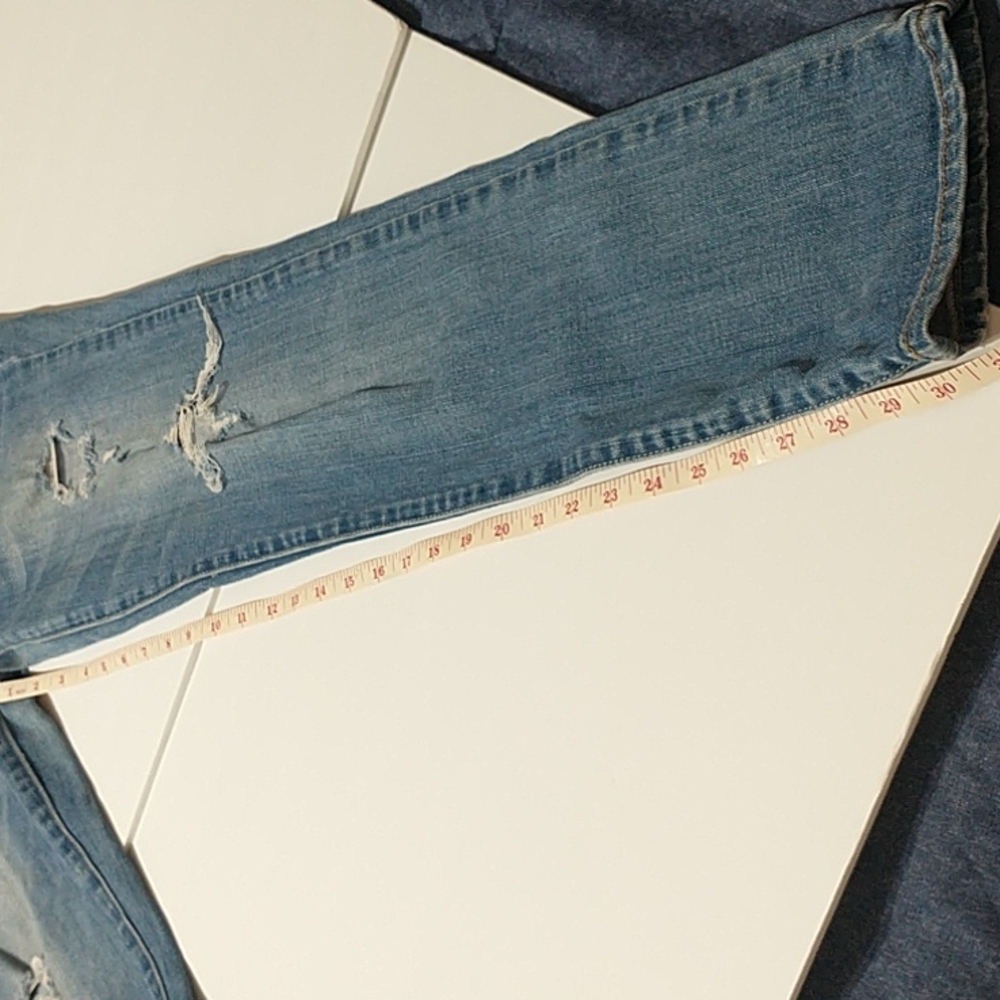 American Eagle skinny destressed womens jeans Size 4 - Picture 6 of 9
